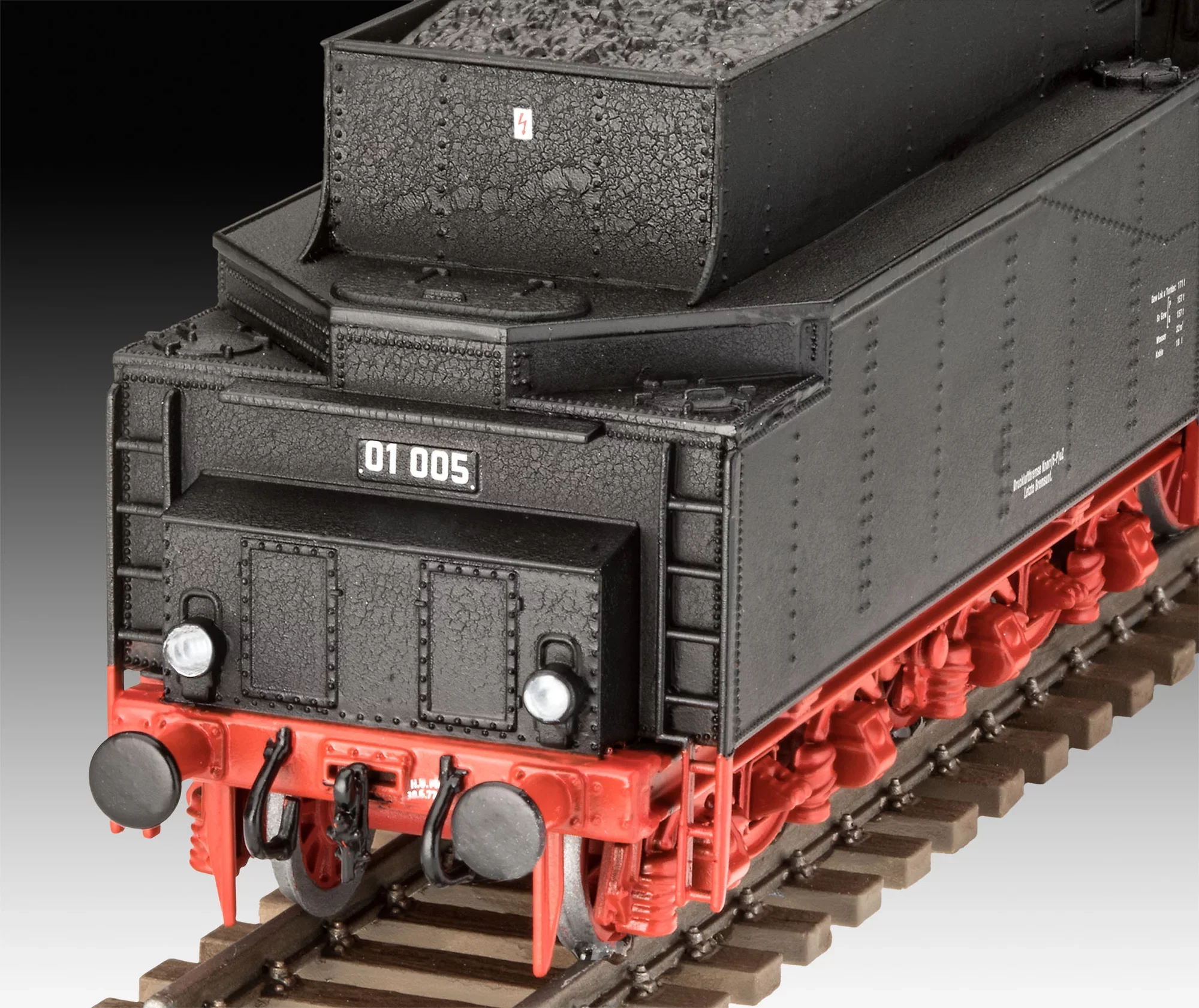 Express Locomotive BR01 & Tender 2'2' T32 - Image 4