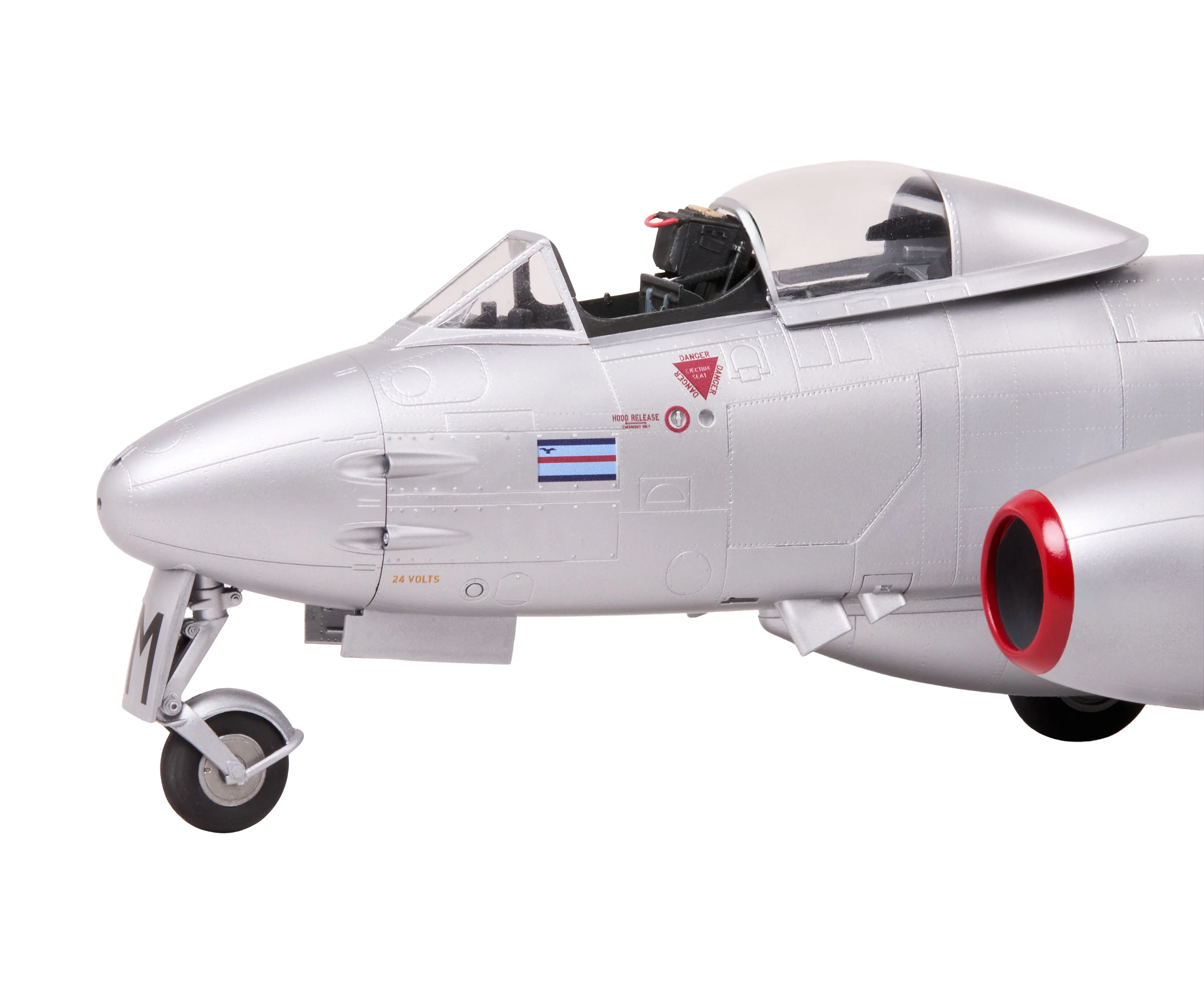 Gloster Meteor F.8/FR.9 - First Edition - Image 10
