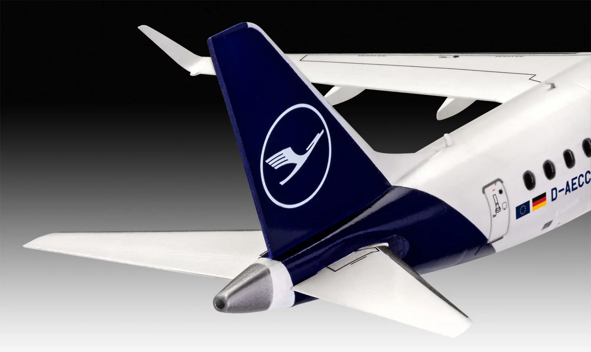 Embraer 190 "Lufthansa" New Livery - Image 4