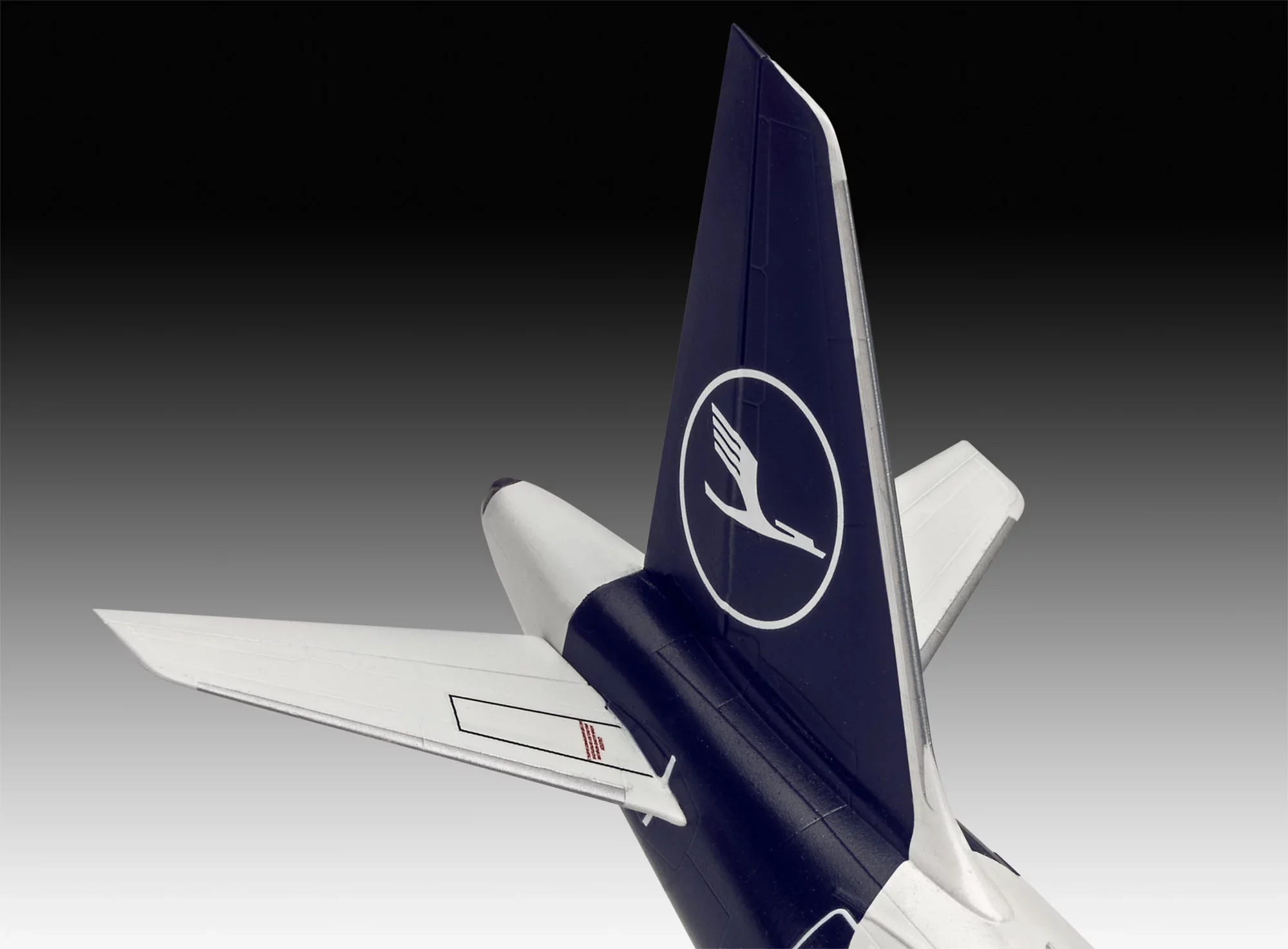 Airbus A320neo "Lufthansa" New Livery - Image 3
