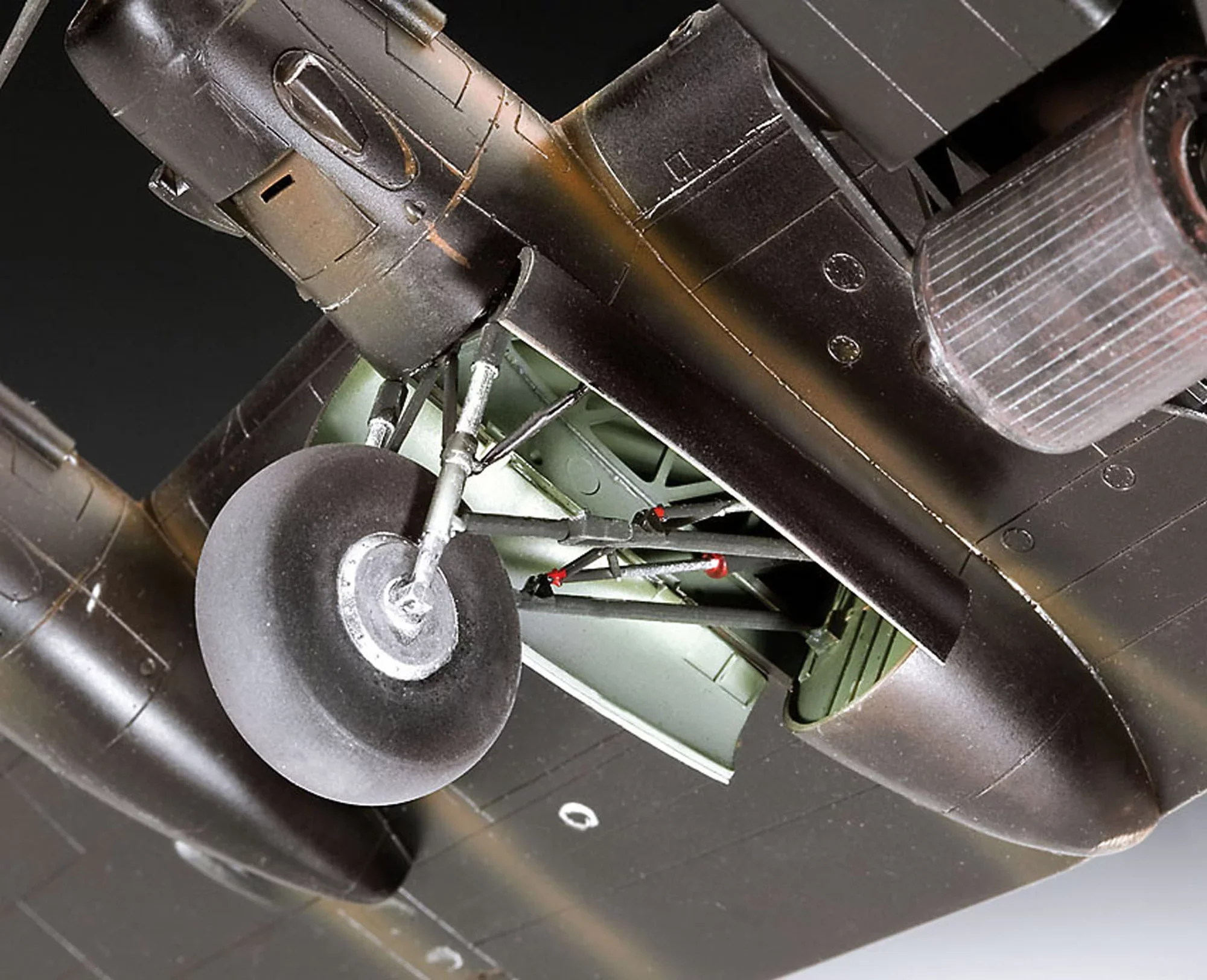 Avro Lancaster "Dambusters" - Image 6