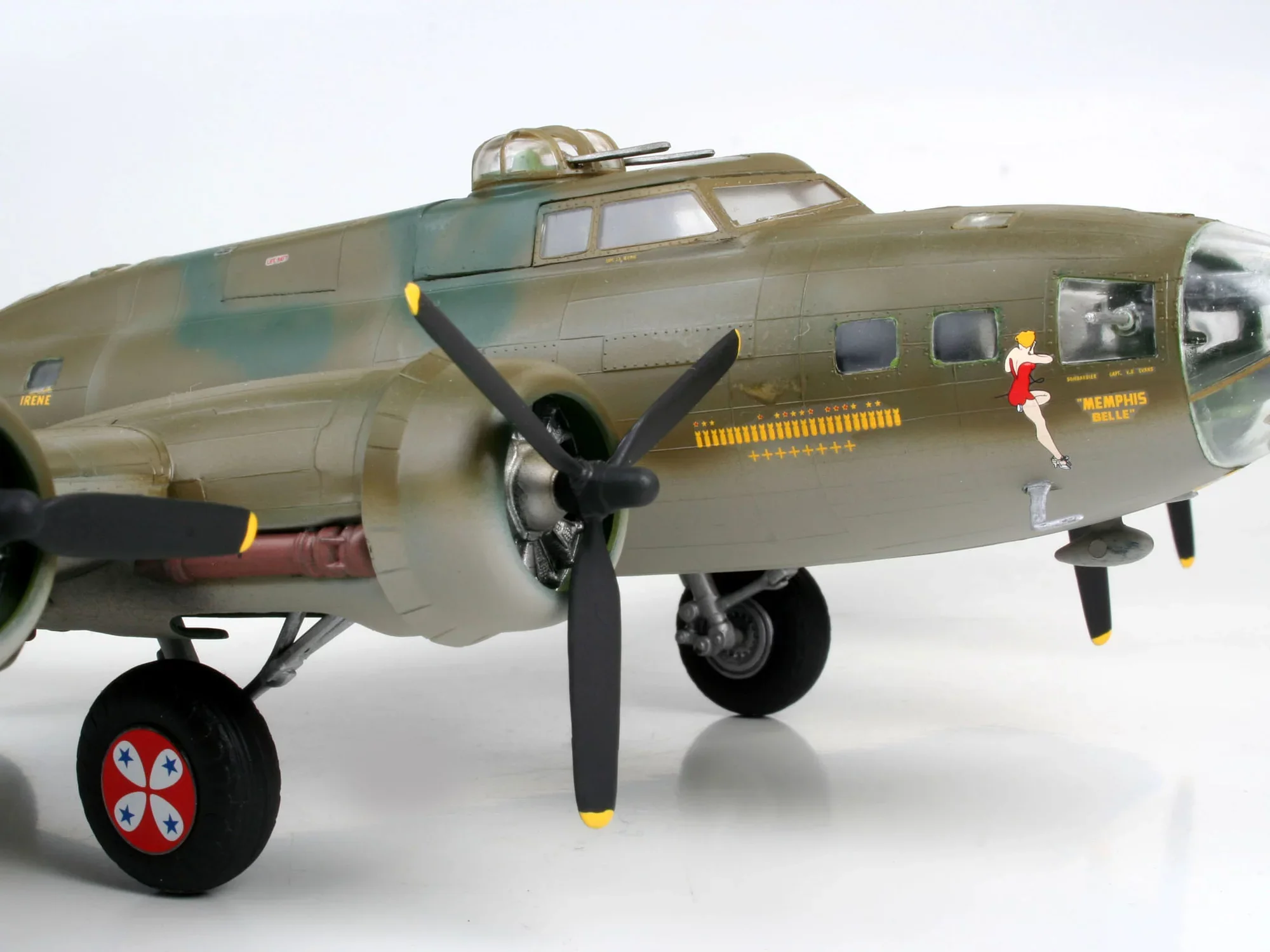 B-17F Memphis Bell - Image 3