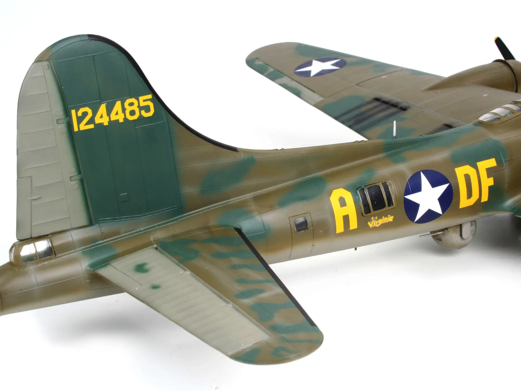 B-17F Memphis Bell - Image 5