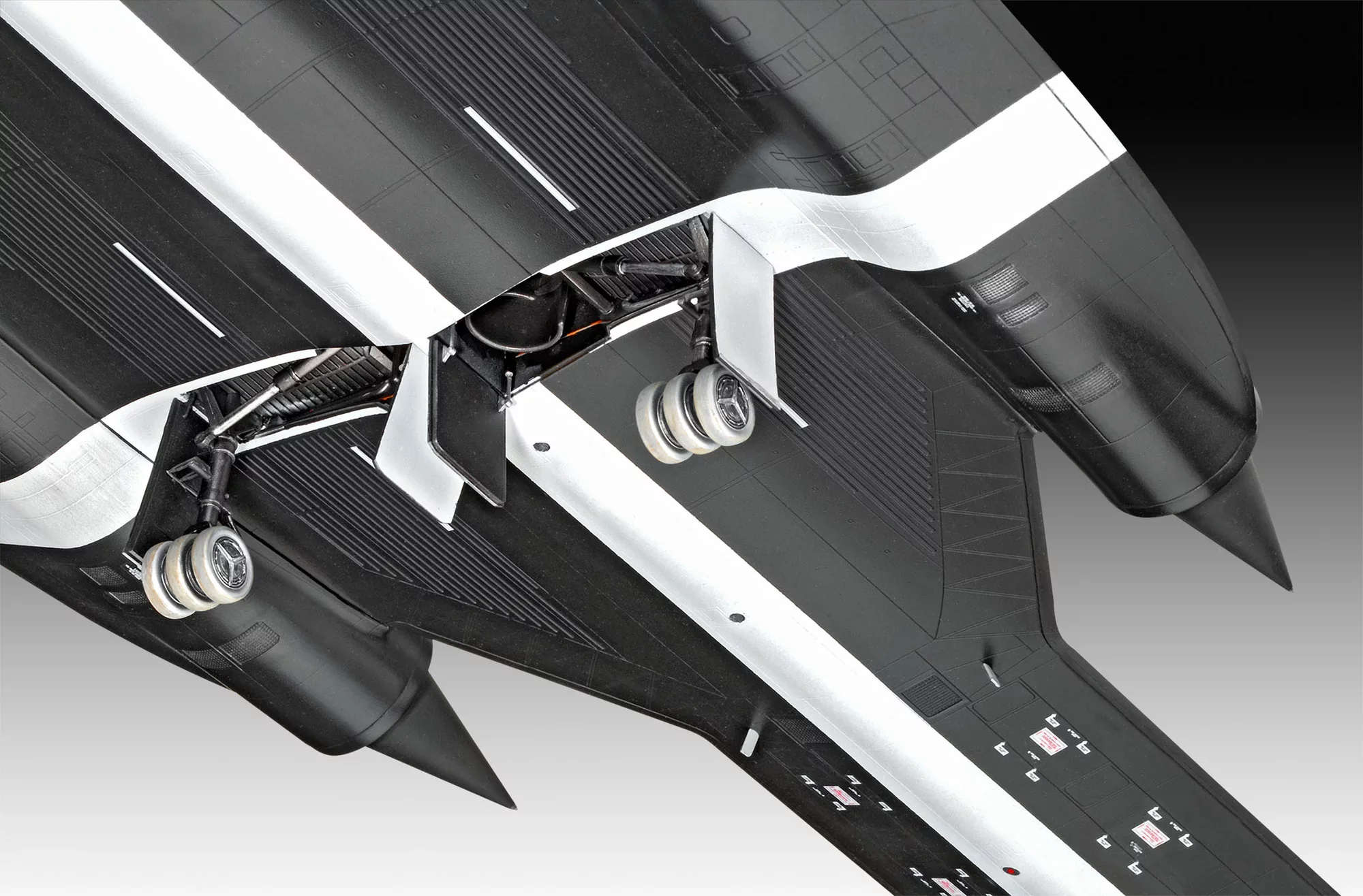 Lockheed SR-71 A Blackbird - Image 5