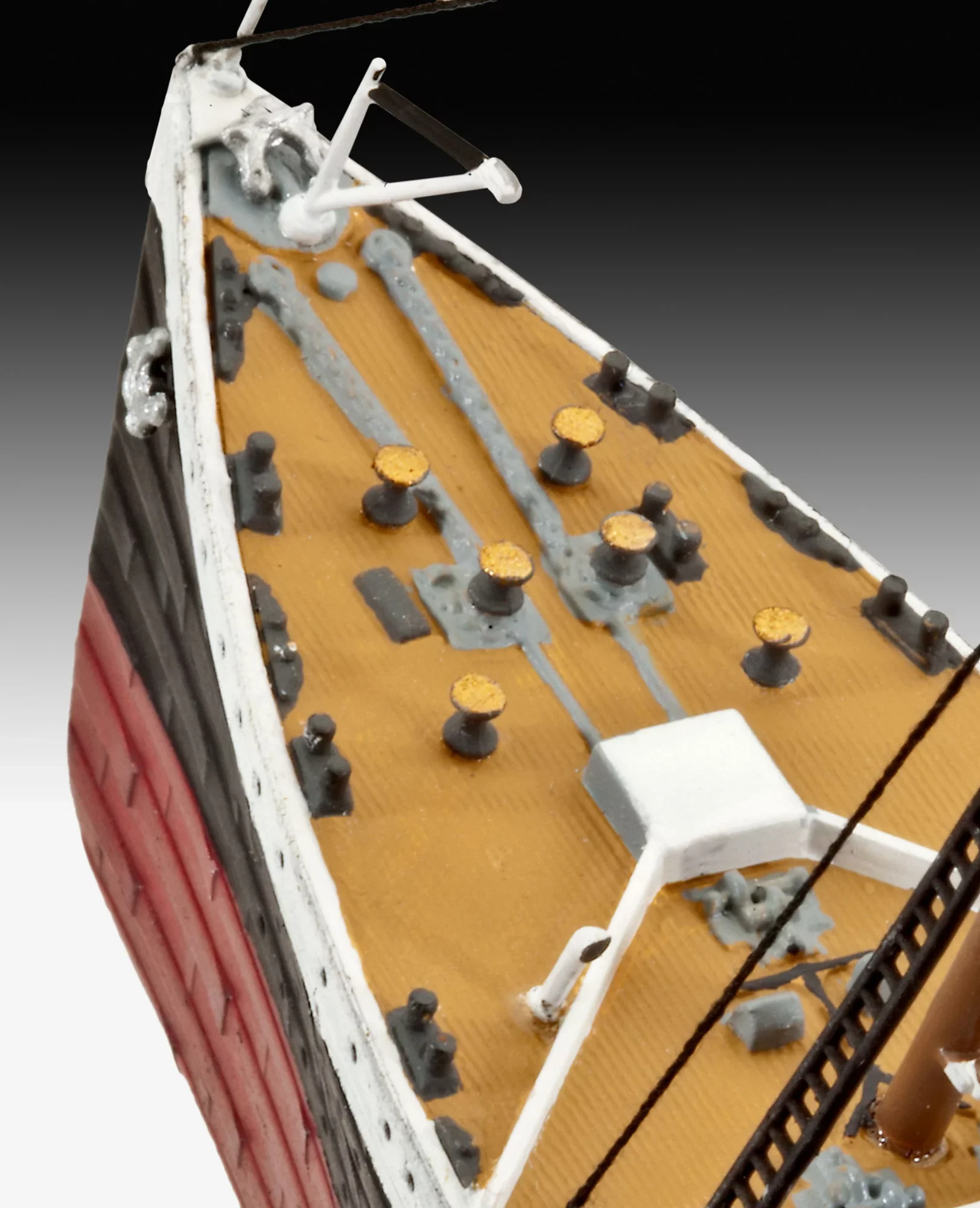 R.M.S. TITANIC - Image 3
