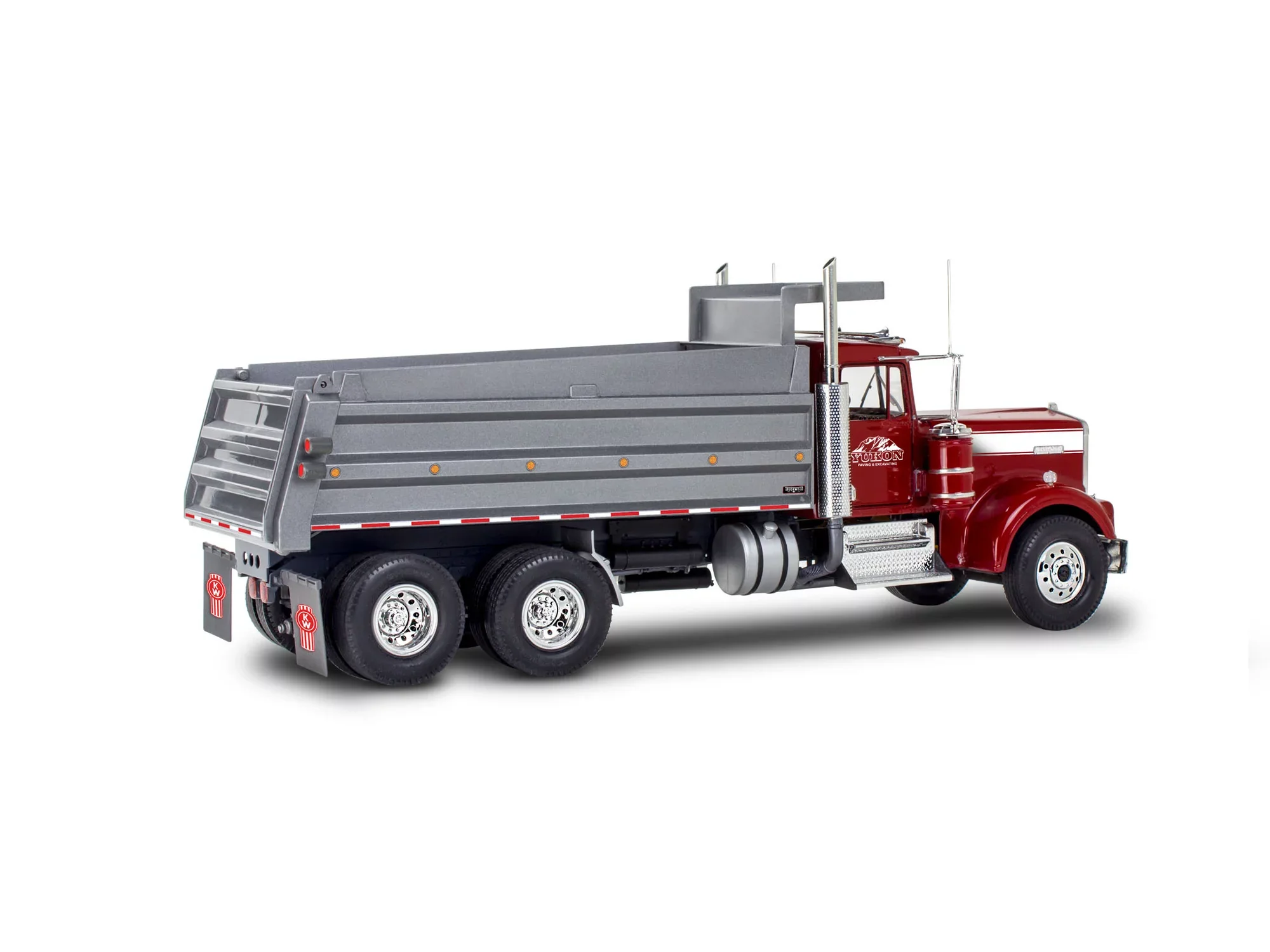 Kenworth K-900 Dump Truck - Image 3