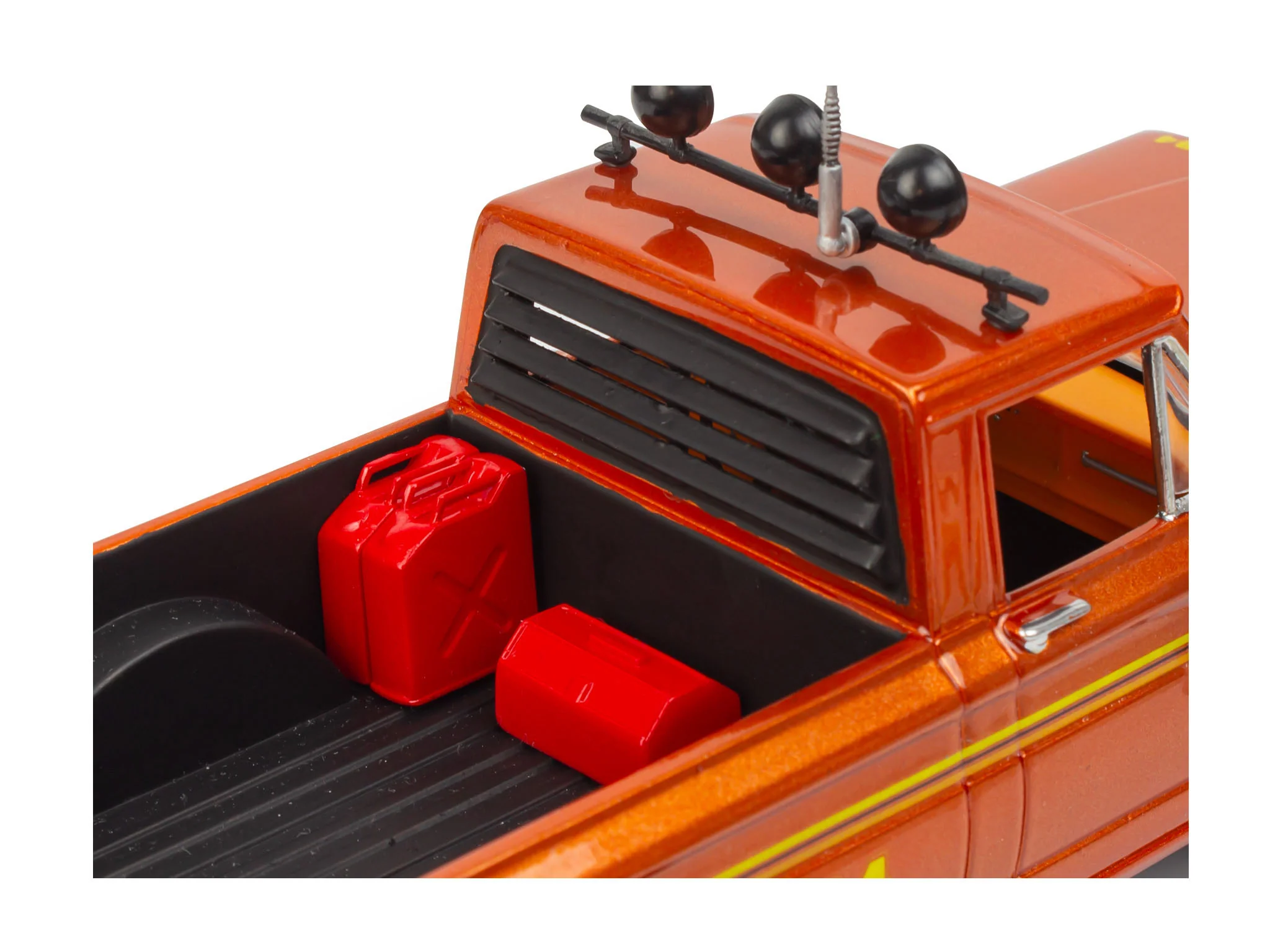Jeep J-10 pickup with camper - Image 7