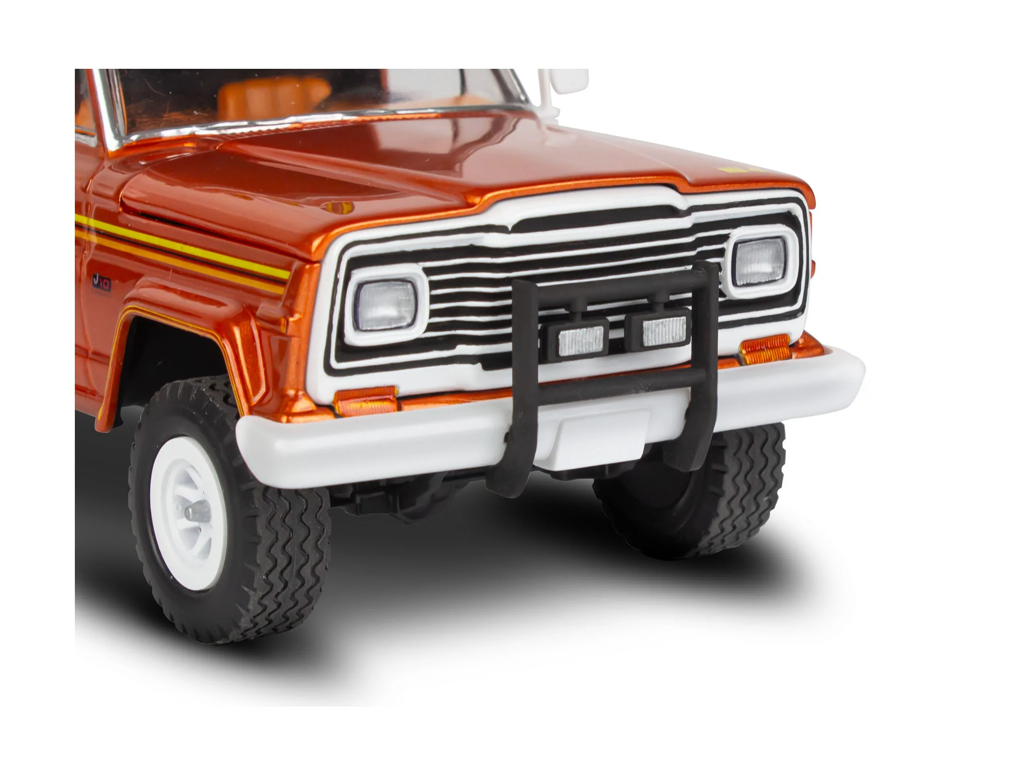 Jeep J-10 pickup with camper - Image 8