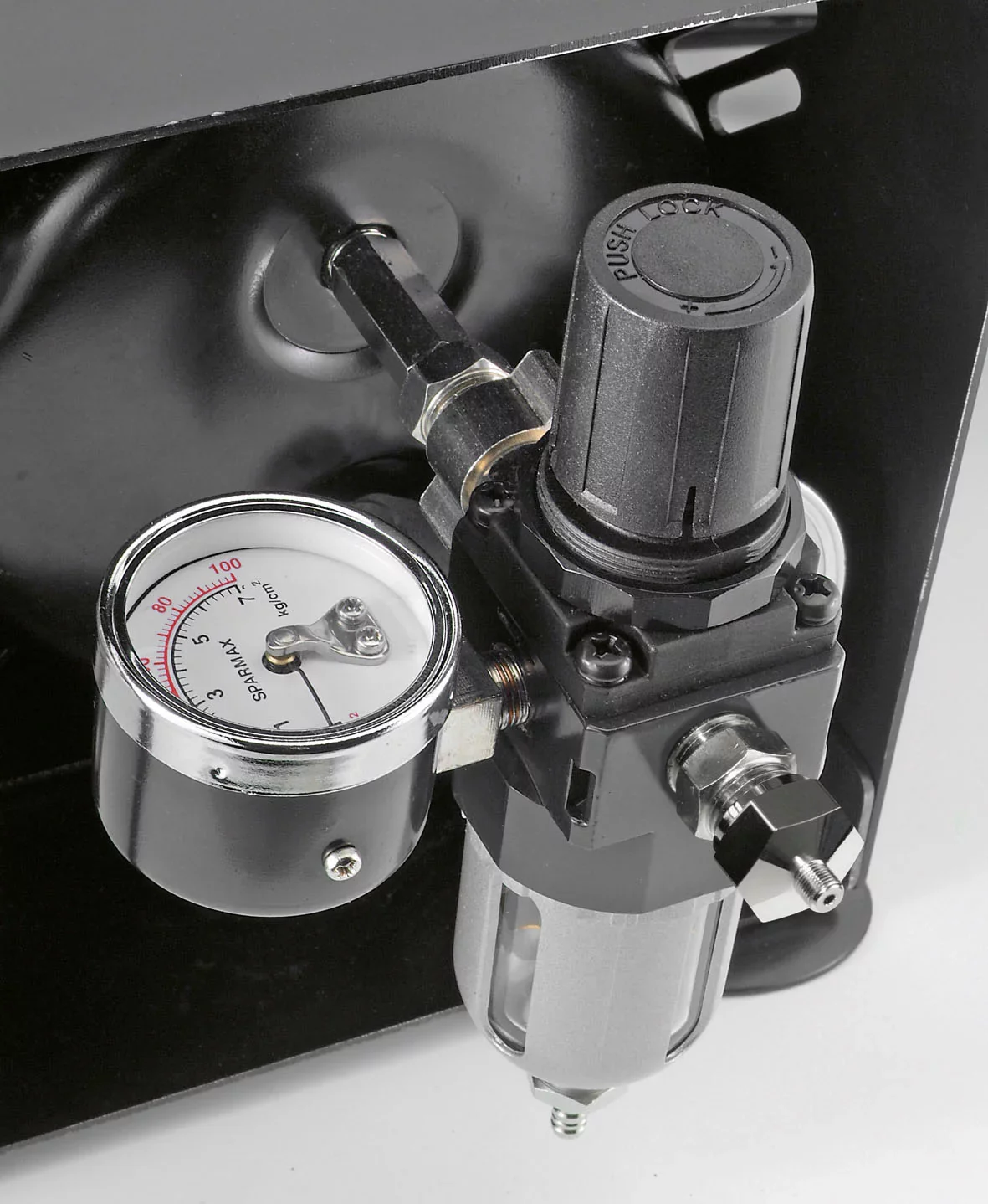 Revell "Master Class" Compressor w/2.5Ltr Air Tank - Image 3