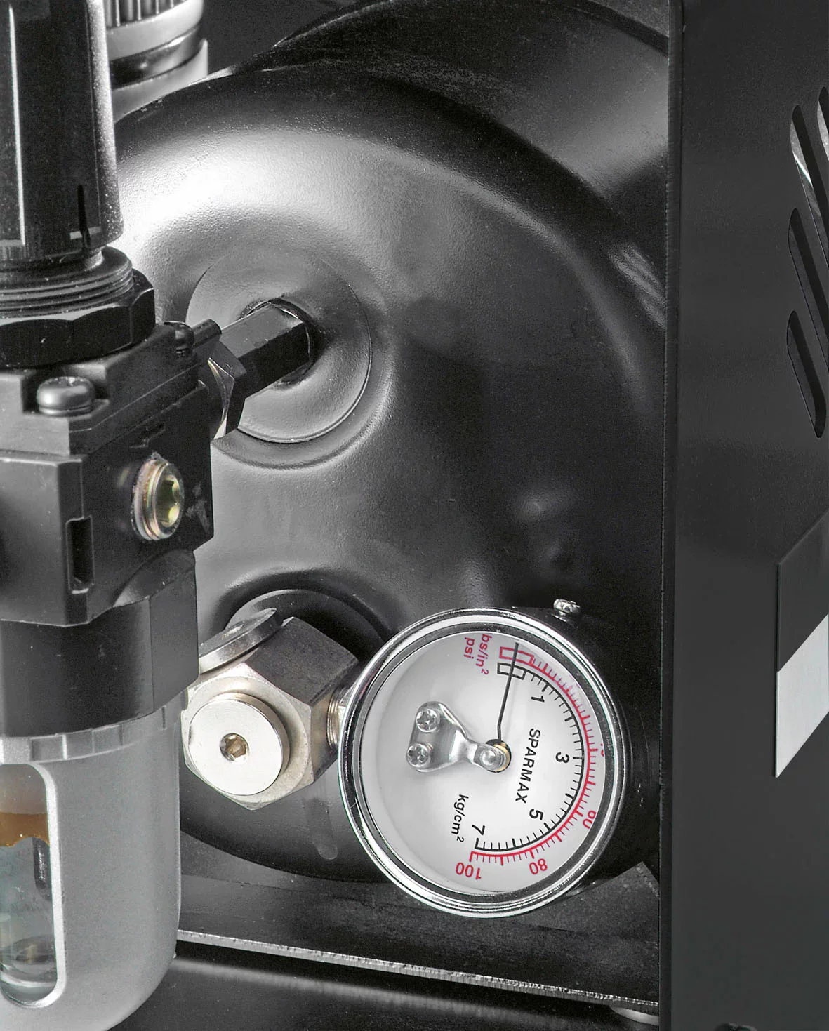 Revell "Master Class" Compressor w/2.5Ltr Air Tank - Image 5