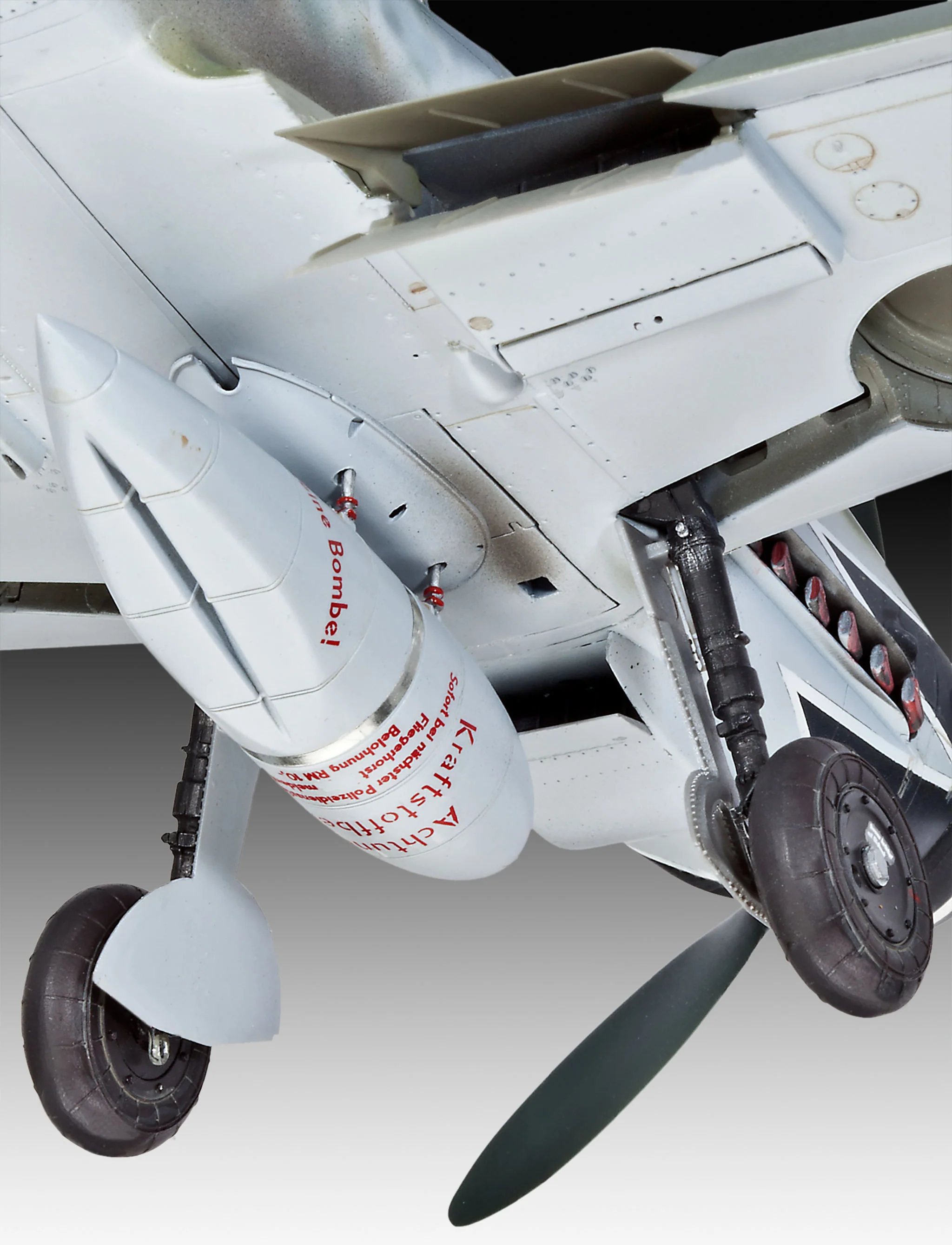 Messerschmitt Bf109G-10 Erla - Image 12